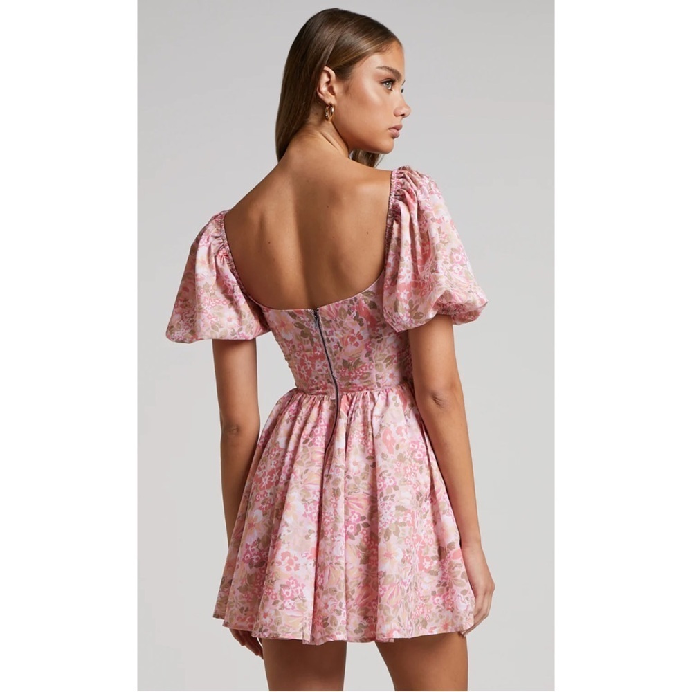 SHOWPO Coquette Phorchia Mini Floral Puff Sleeve Corset Dress Size 6 - Picture 4 of 16